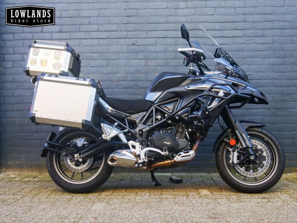 BENELLI TRK 502 (bj 2021), Motoren, 2 cilinders, Bedrijf, Onbekend, Overig