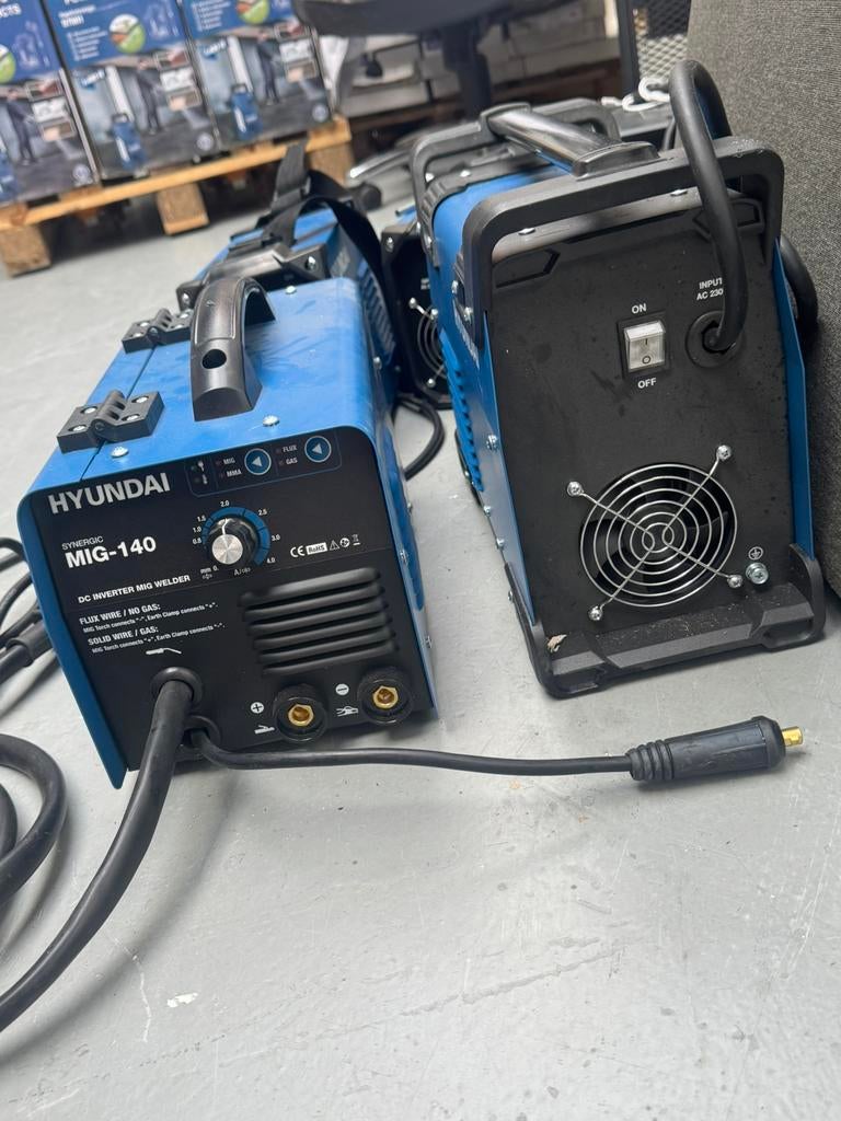 Hyundai las apparaten, Doe-het-zelf en Verbouw, Gereedschap | Lasapparaten, Ophalen of Verzenden, Zo goed als nieuw, Minder dan 150 ampère