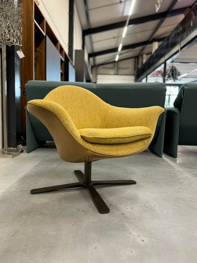Nieuw Label Seat 24 Fauteuil Stof leer Design draai stoel