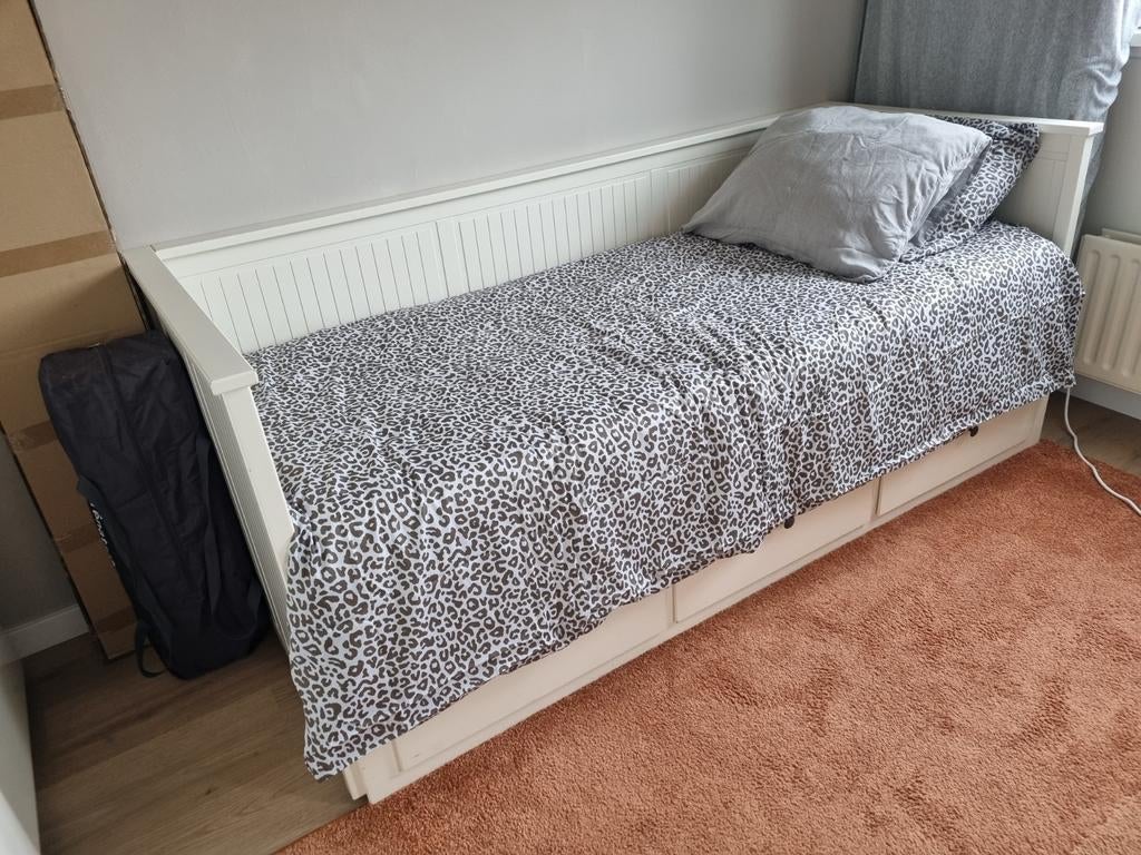 Ikea Hemnes bed, Ophalen