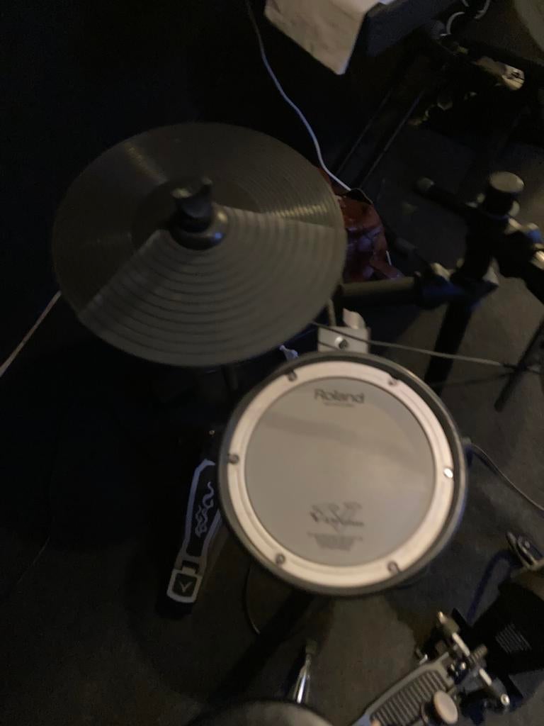 Roland TD3 Elektronisch Drumstel ( voetpedaal van Alesis), Ophalen of Verzenden, Gebruikt, Roland, Elektronisch