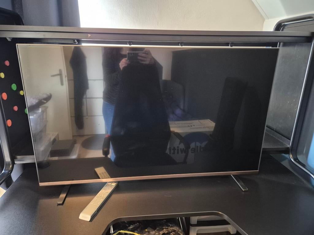 Philips 43PUS8548/12 The One 4K
Ambilight TV 43 inch, Ophalen, Philips, 50 Hz, Zo goed als nieuw