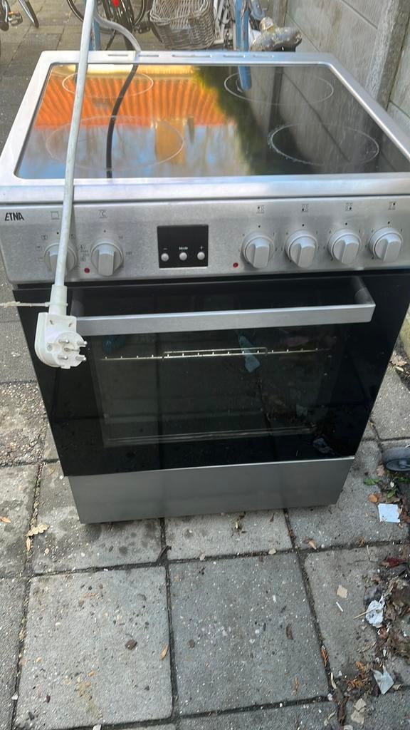 Karemich, Witgoed en Apparatuur, Zo goed als nieuw, Gas, Vrijstaand, 85 tot 90 cm