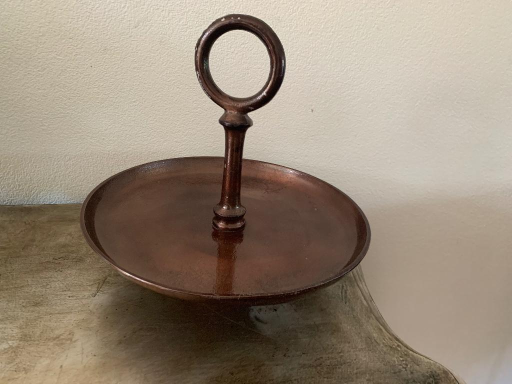 Etagiere, Ophalen, Gebruikt