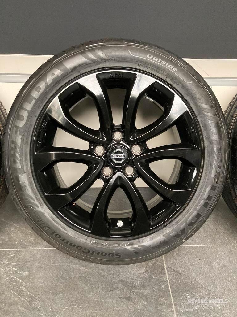17'' originele Nissan Juke F15 demo velgen + banden 5x114.3, Auto-onderdelen, -, -, Banden en Velgen, 17 inch
