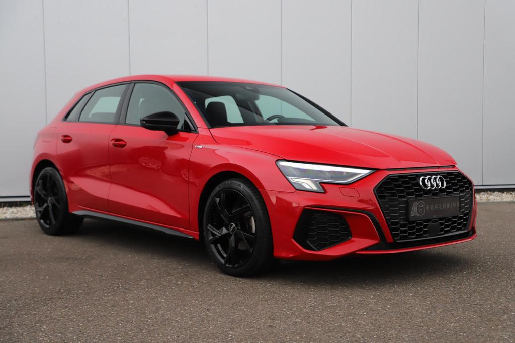 Audi A3 Sportback 30 TFSI S edition Sport Black Edition Auto, Stof, Gebruikt, Met garantie (alle), Origineel Nederlands