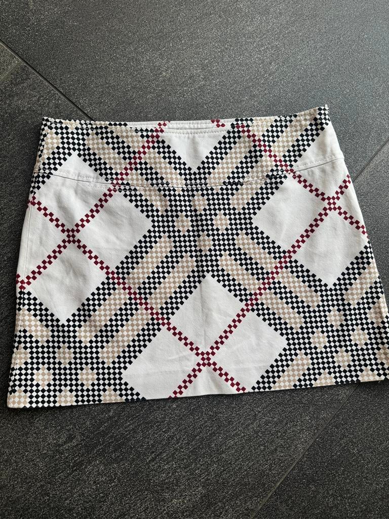 Vintage 2004 Burberry katoenen mini rokje met tartan patroon, Maat 38/40 (M), Wit, Ophalen of Verzenden, Zo goed als nieuw