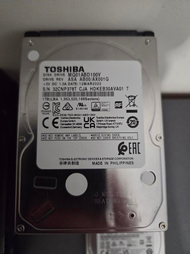 Toshiba 2.5" 1TB SATA HDD's - nieuwstaat, Computers en Software, Harde schijven, Intern, Toshiba, Server, Ophalen of Verzenden