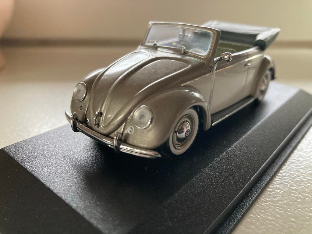 Volkswagen Kever Cabrio - Uniek voor jouw verzameling!, Hobby en Vrije tijd, Modelauto's | 1:43, Ophalen of Verzenden, Nieuw, Auto