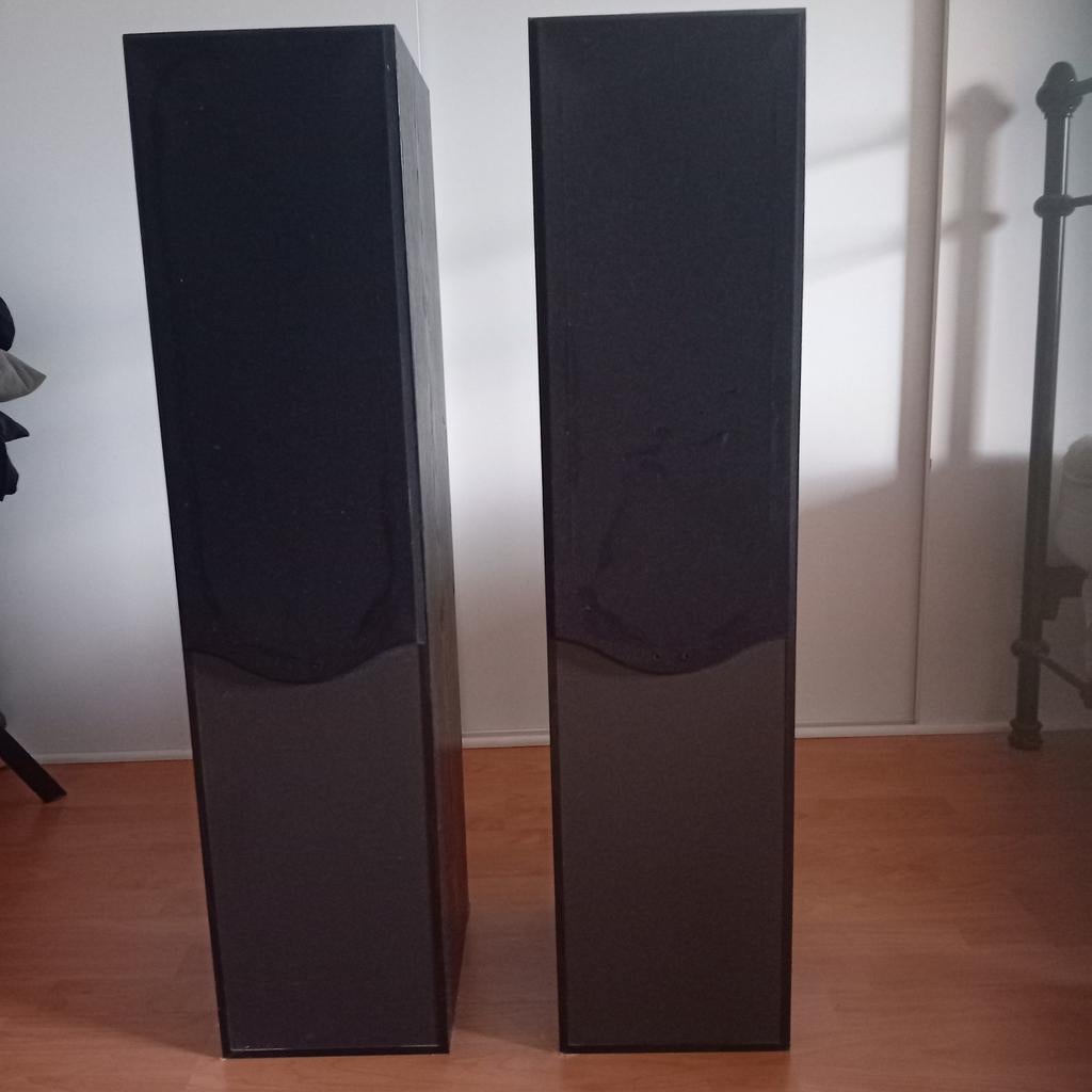 Boxen Magnat, Ophalen, 120 watt of meer, Front, Rear of Stereo speakers, Magnat