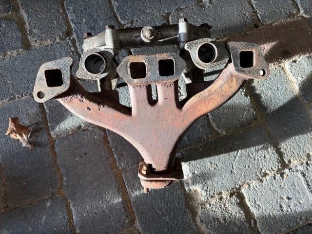 Triumph spitfire MK1-2-3 in en uitlaatspruitstuk, Ophalen