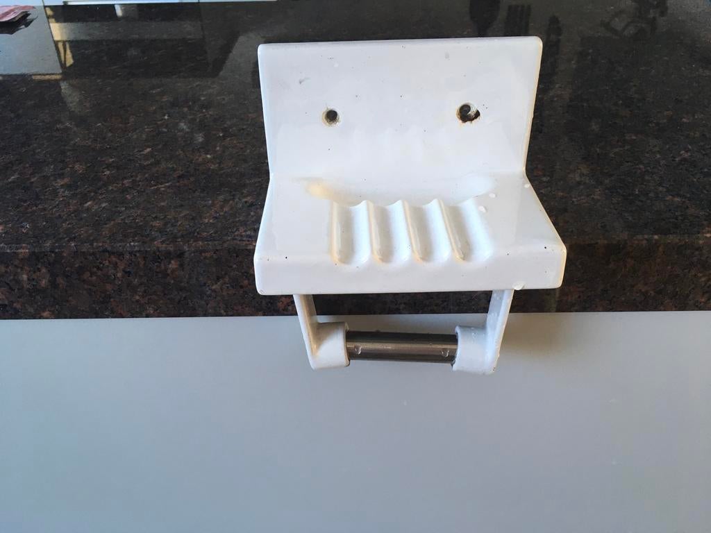 Geëmailleerde toiletrolhouder., Antiek en Kunst, Ophalen