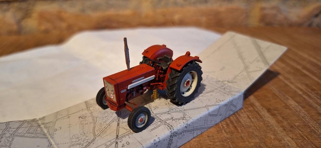 INTERNATIONAL 624 MINIATUUR LANDBOUW TRACTOR IHC CORMICK IH, Ophalen, Nieuw, Overige typen, Overige merken
