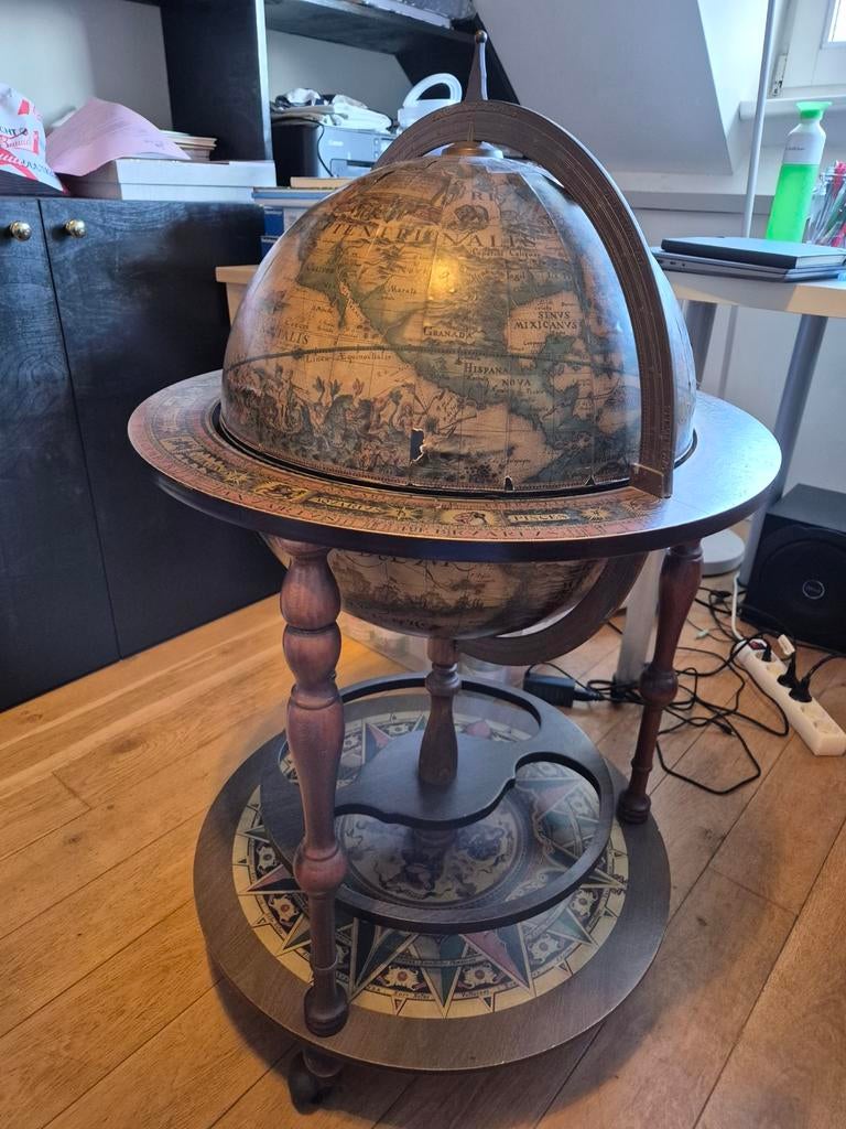 Antieke Globe Bar - Wereldbol Drankenkast, Antiek en Kunst, Ophalen