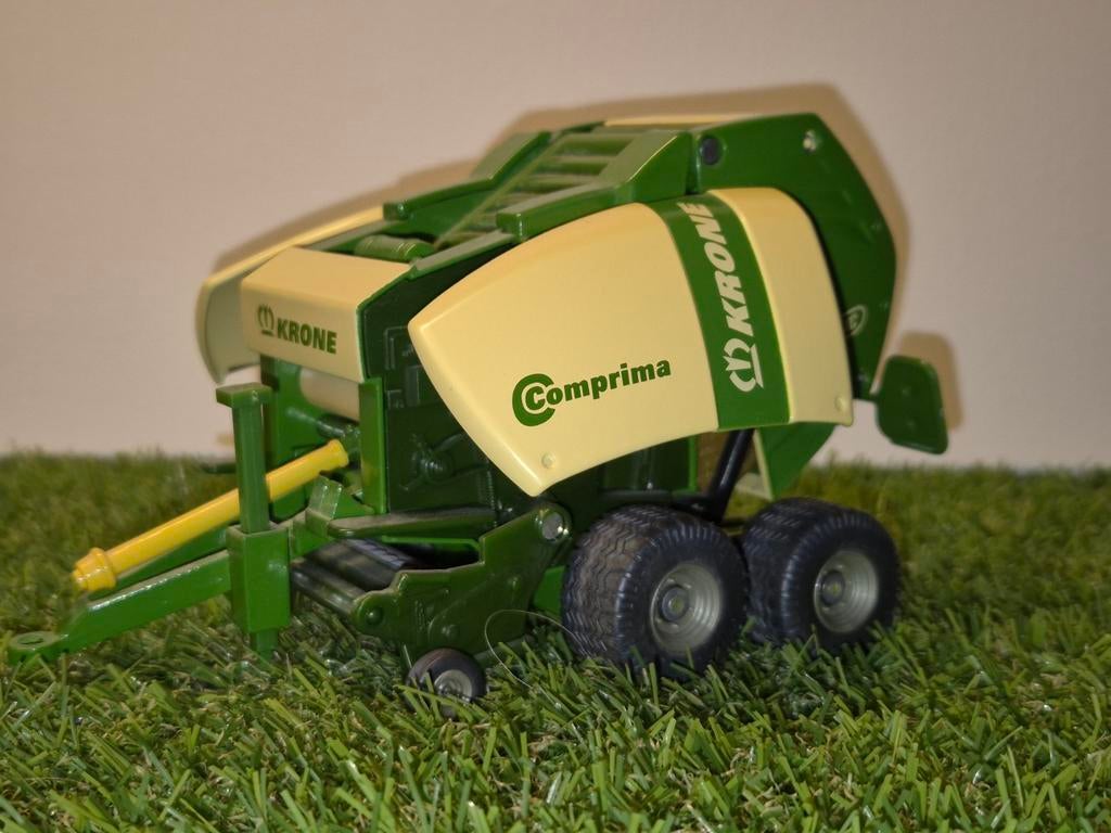 Siku Krone Comprima, Overige merken, 1:32 tot 1:50, Overige typen, Ophalen of Verzenden