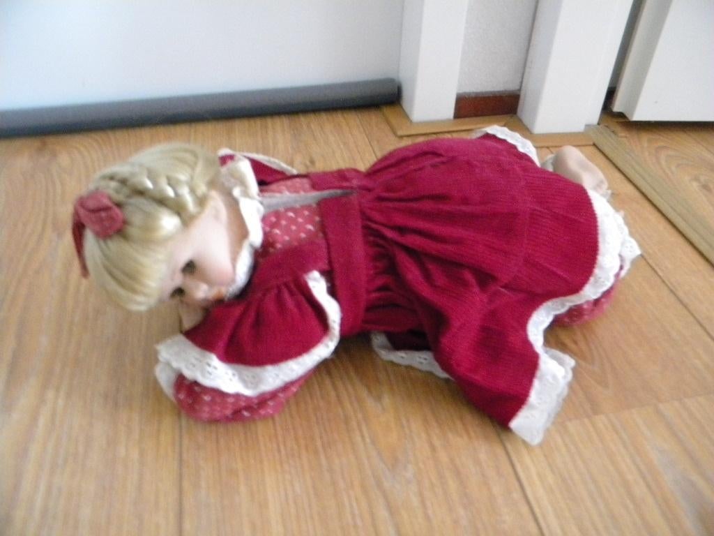 OUDE POP OPWINDBAAR, Verzamelen, Poppen, Ophalen of Verzenden, Gebruikt, Pop