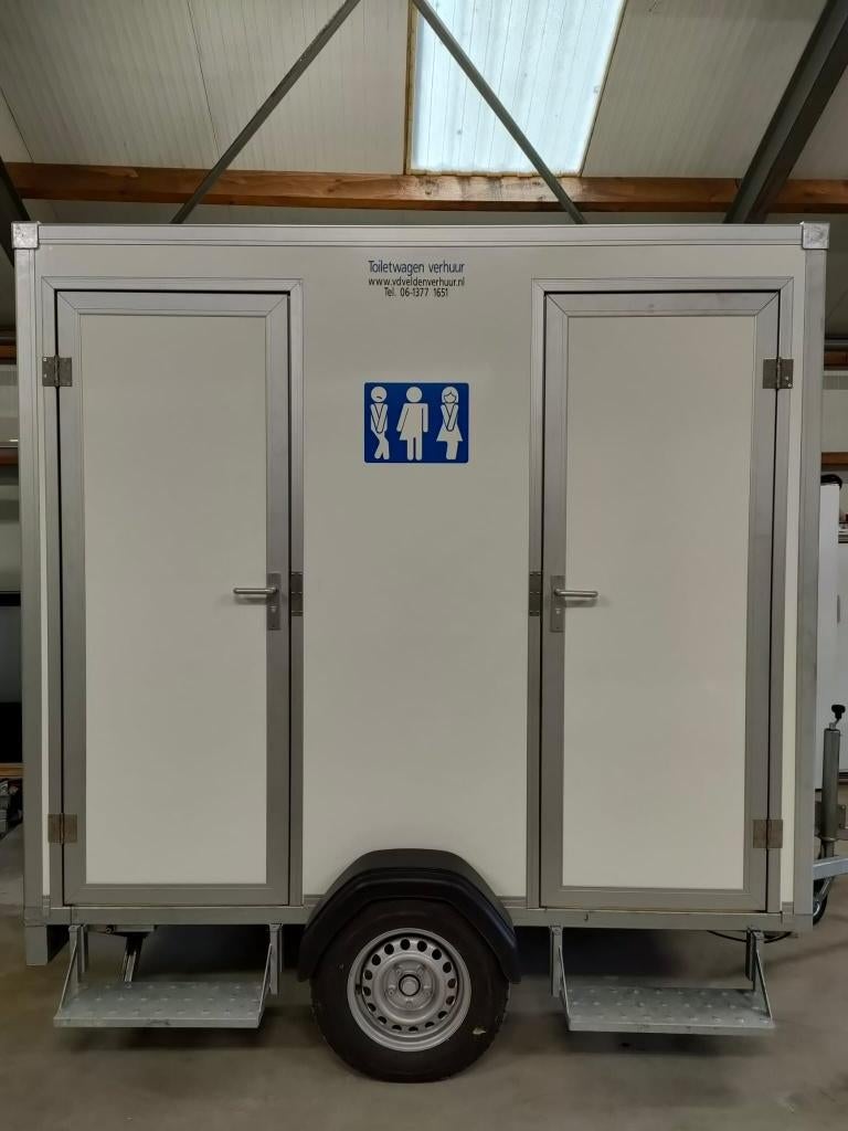 Toiletwagen verhuur, gender-neutral toilet, mobiel toilet, Hobby en Vrije tijd, Ophalen, Zo goed als nieuw, Geboorte of Huwelijk