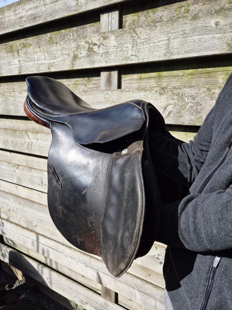 Stübben leren paardrij zadel, Ophalen of Verzenden