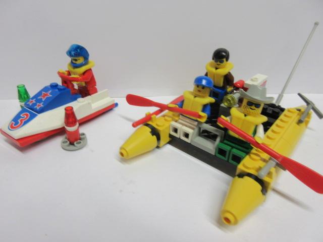 2 Town setjes met bouwtekeningen., Kinderen en Baby's, Speelgoed | Duplo en Lego, Ophalen of Verzenden, Zo goed als nieuw, Complete set