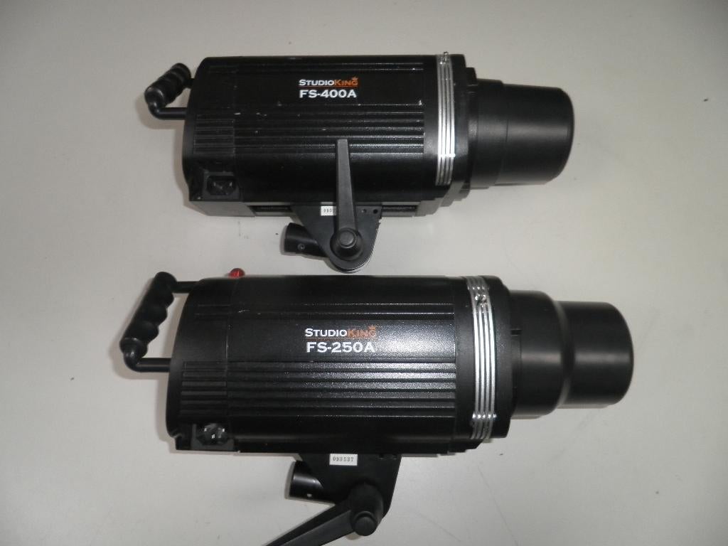 set studioking flitser 250-500ws., Ophalen of Verzenden, Gebruikt, Lamp of Flitsset