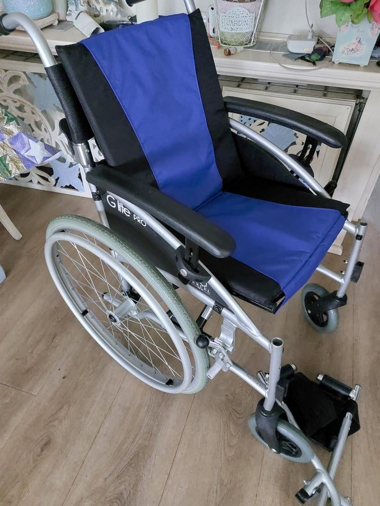 G lite  pro  ook in blauw lichtgewicht  rollator, Ophalen of Verzenden, Duwrolstoel