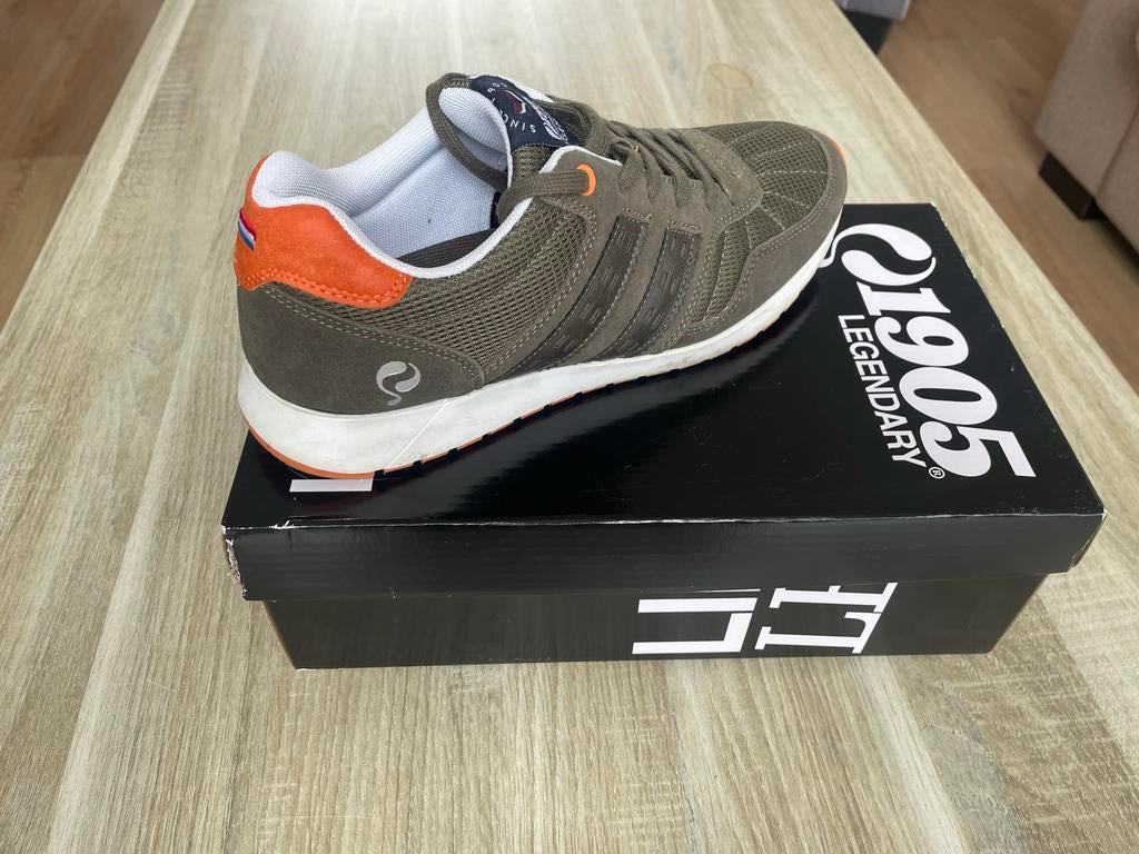 Q1905 Sneakers - Maat 41 - Nieuw in doos, Overige kleuren, Nieuw, Ophalen of Verzenden, Sneakers of Gympen