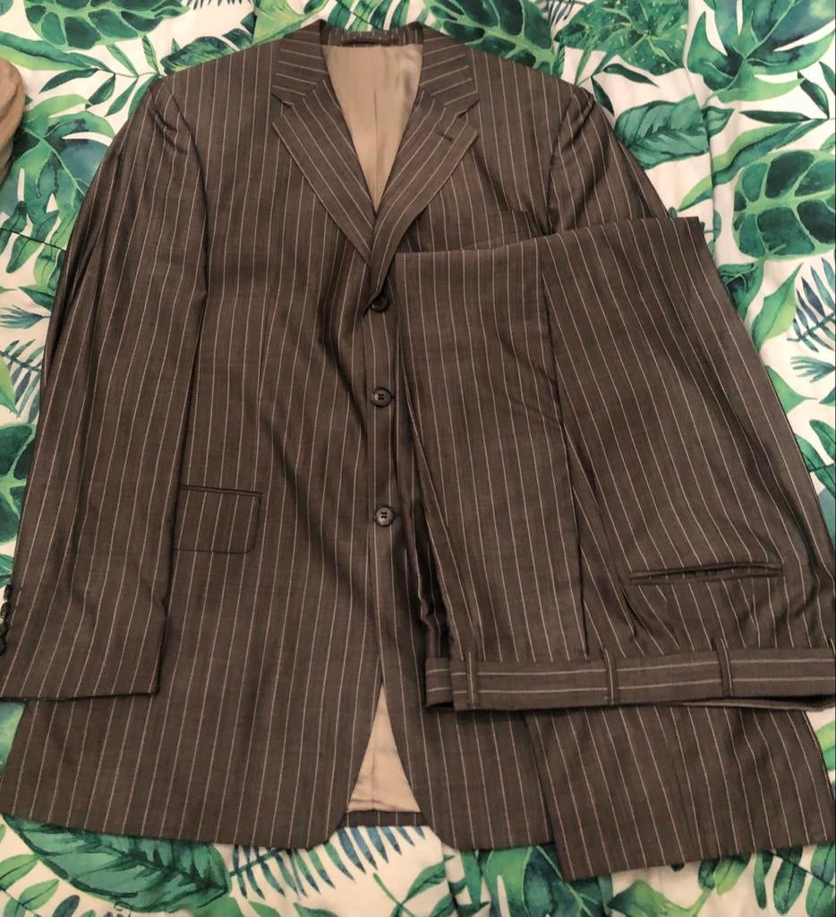 Guy Laroche pak Wol/ Zijde Mt 54 ZGAN, Kleding | Heren, Ophalen of Verzenden, Zo goed als nieuw, Maat 52/54 (L), Grijs