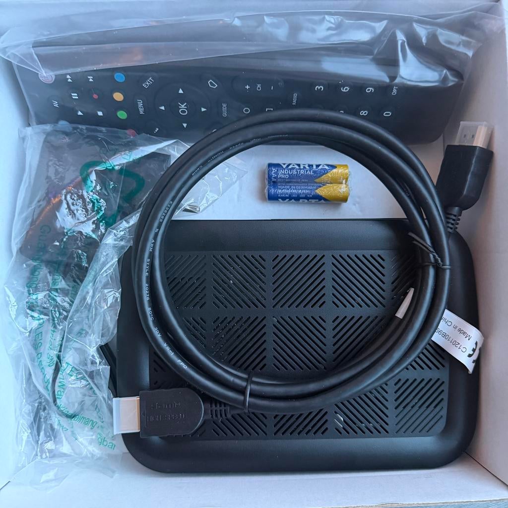 CAIWAY, Amino Kamai 7X, 4K UHD tv ontvanger, compleet & NEW., Ophalen of Verzenden, Nieuw, HDMI, 1500 GB of meer