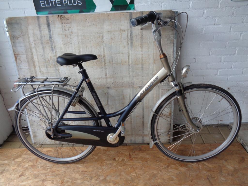 BATAVUS GREENPARKS € 275.00, Ophalen, Gebruikt, Versnellingen, Batavus