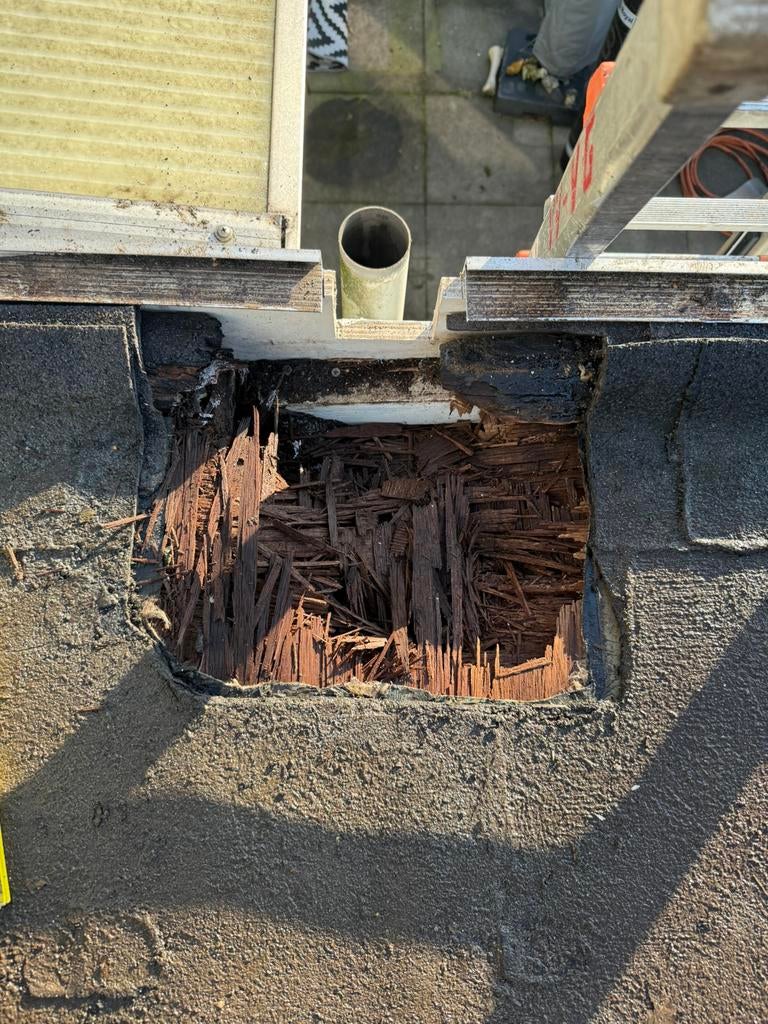 Dakdekker , lekkage , bitumen , zink