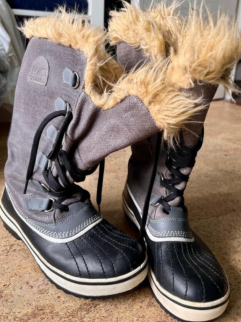Mooie en Warme Sorel Snowboots maat 41 1/3, Snowboots, Zo goed als nieuw, Grijs, Sorel