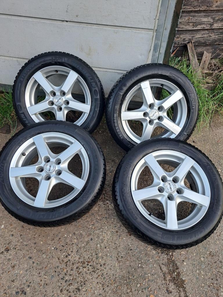 WinterBanden en vlgen VW Audi Skoda Seat 16 en 17 inch, Ophalen, Seat