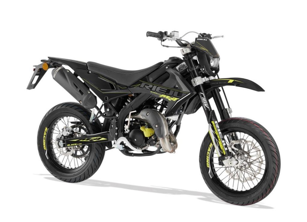 RIEJU MRT 50 SM-TROPHY BLACK-FLUOR NU VAN 4649 voor 4450