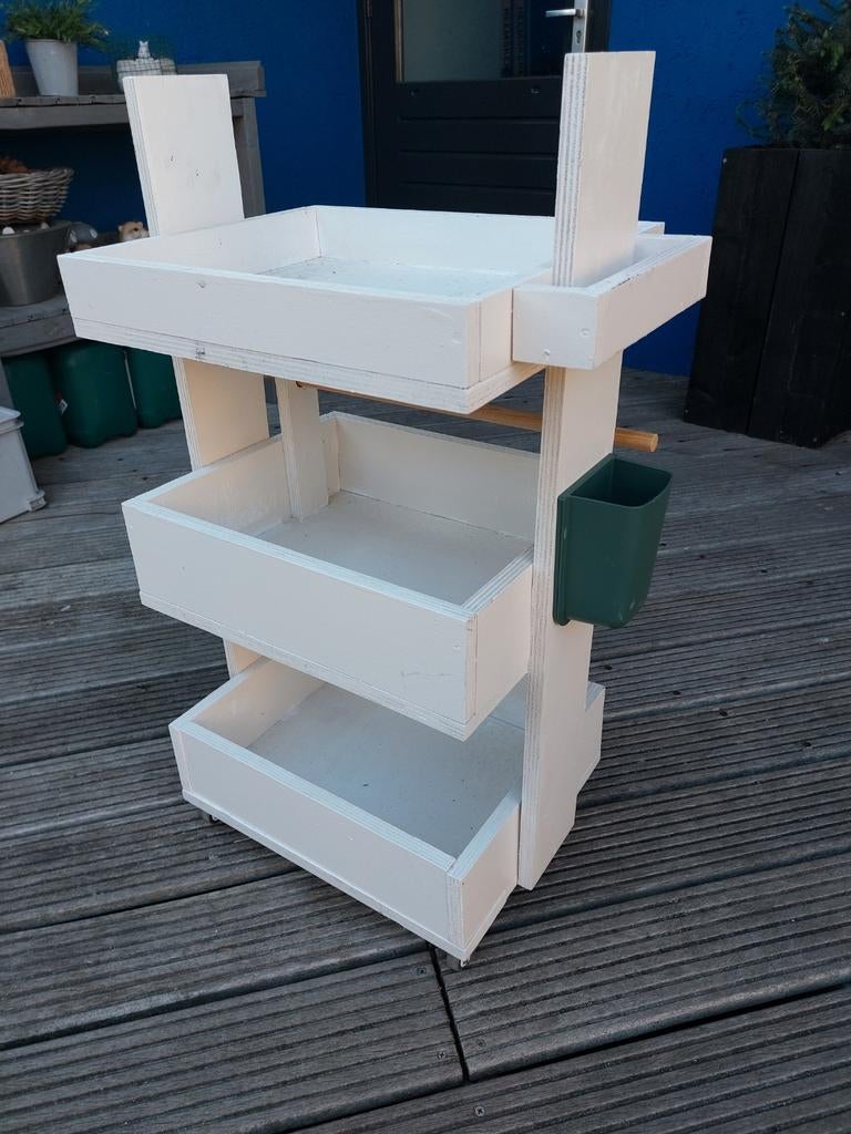 Nagemaakt ikea knutselkarretje, Ophalen