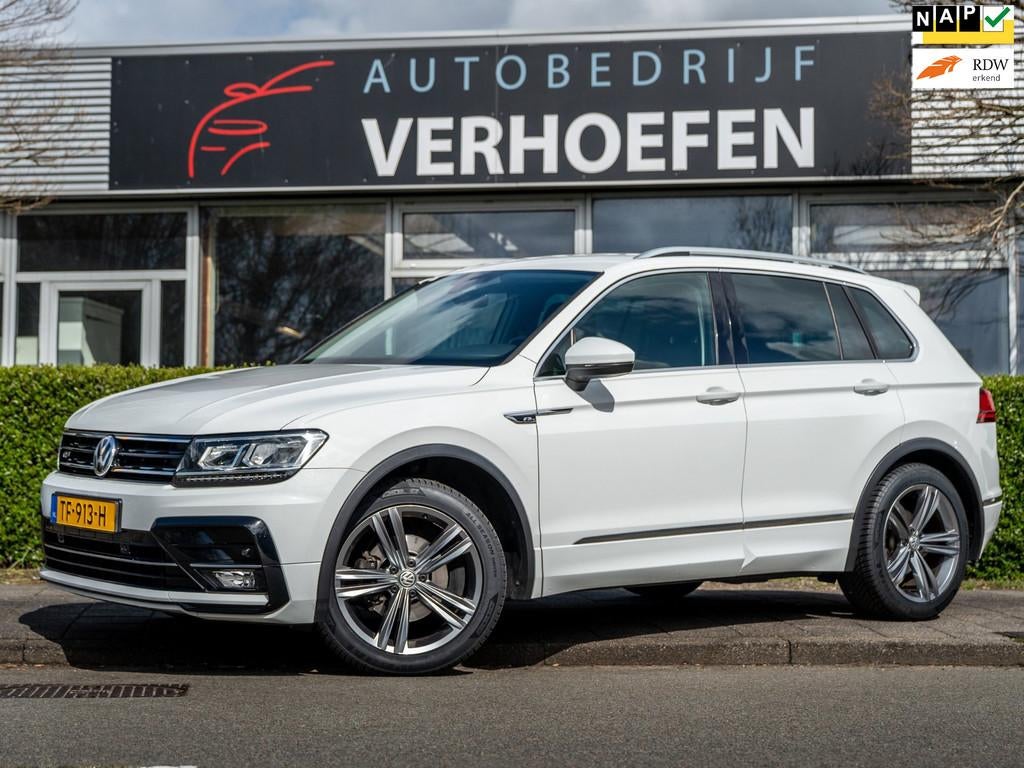 Volkswagen Tiguan 1.4 TSI R-LINE - APPLE CARPLAY - ADAPTIVE, Voorwielaandrijving, 125 pk, Gebruikt, 4 cilinders