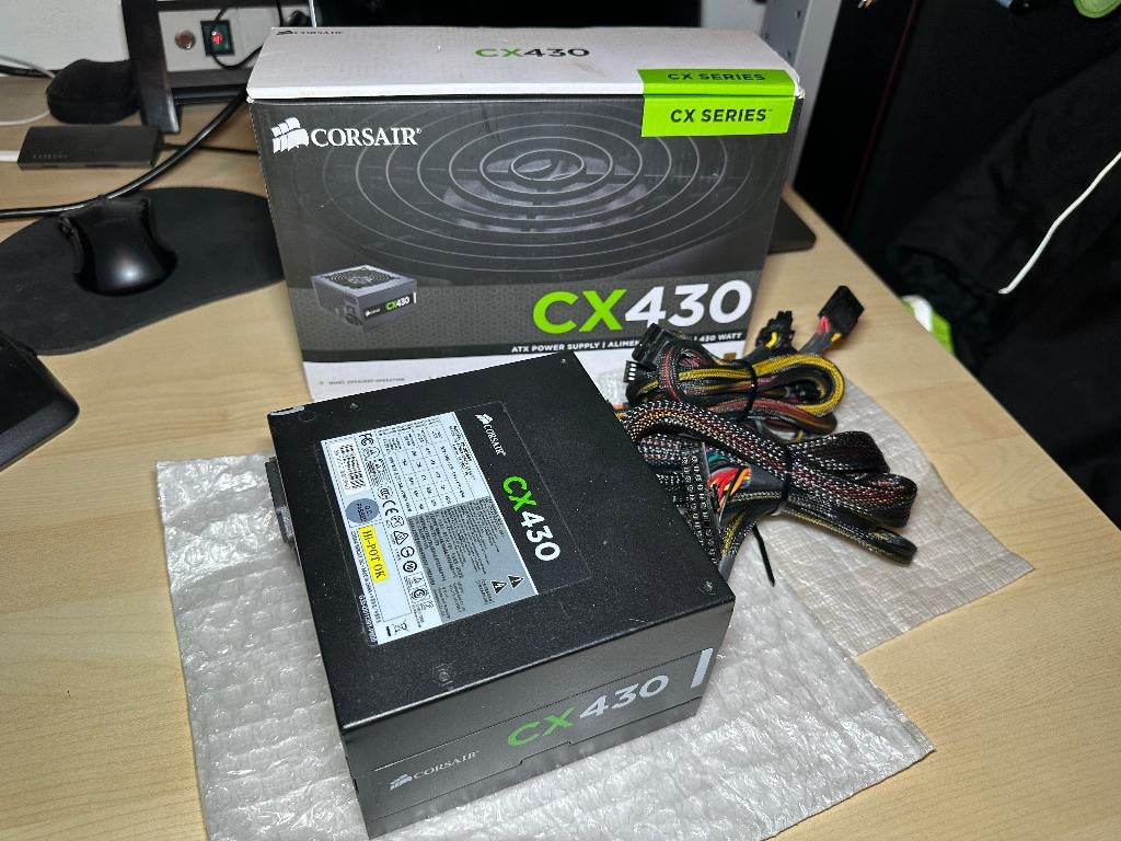 Corsair CX430 75-001666 ATX PCI-e computervoeding, Ophalen of Verzenden, Gebruikt