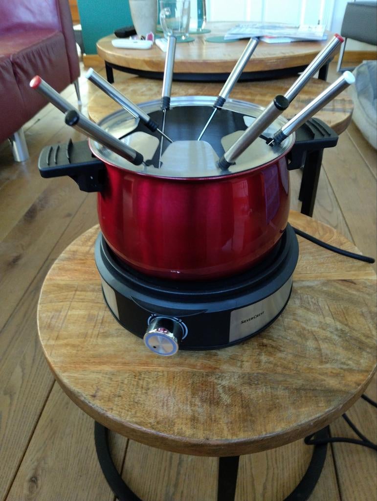 Silvercrest Fonduepan - Rood, Zo goed als nieuw, Witgoed en Apparatuur, Gourmetstellen, Ophalen, Zo goed als nieuw, 4 t/m 7 personen