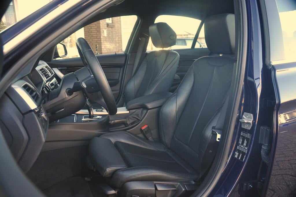 BMW 3-serie 320i M Sport Edition 64.000 km | Tanzanite Blauw, Automaat, 1998 cc, 4 cilinders, Blauw