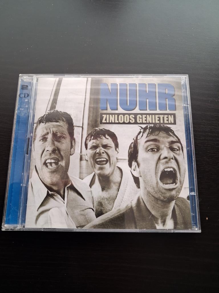 Cd NUHR (niet uit het raam) Zinloos genieten, cabaret, Cd's en Dvd's, Ophalen of Verzenden, Gebruikt