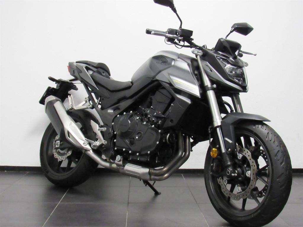 Honda CB 750 HORNET - foto 2