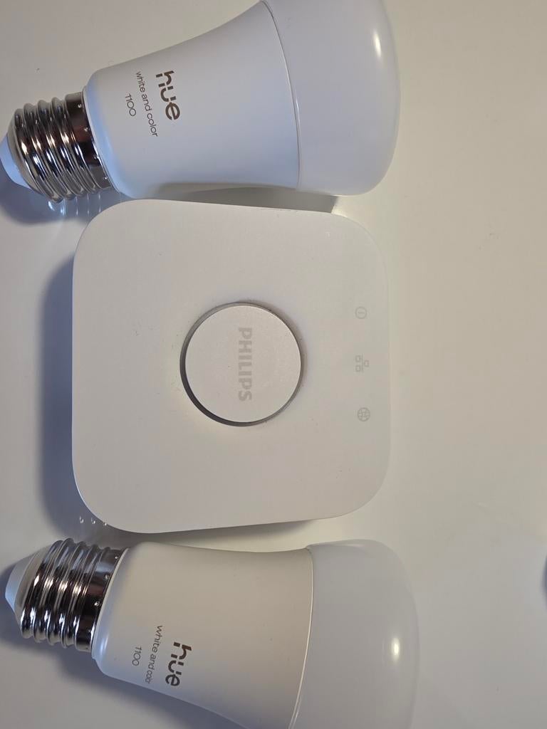 Philips Hue 1100lm White and Color set, Led-lamp, Minder dan 30 watt, Zo goed als nieuw, E27 (groot)