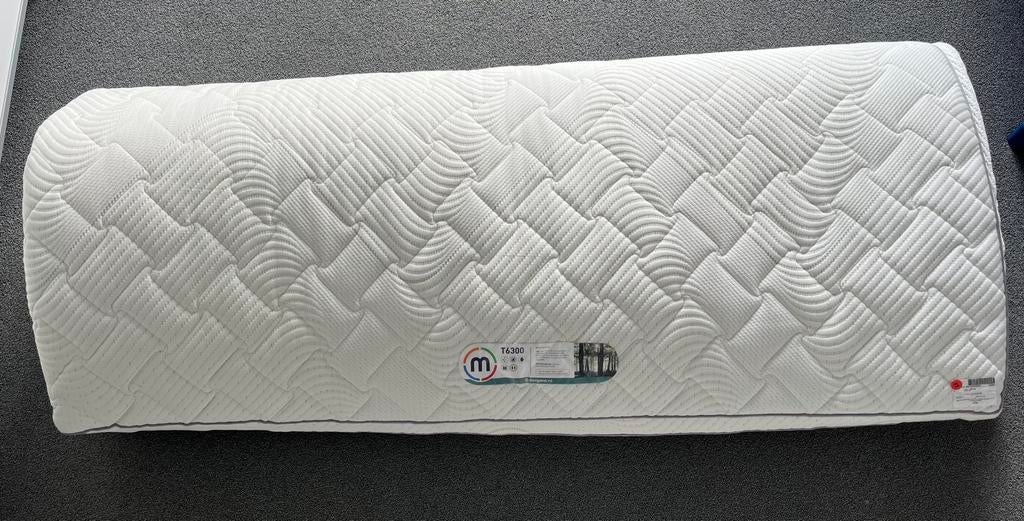 Topper latex 210x180 cm zgan, Ophalen, 210 cm, Tweepersoons, Zo goed als nieuw