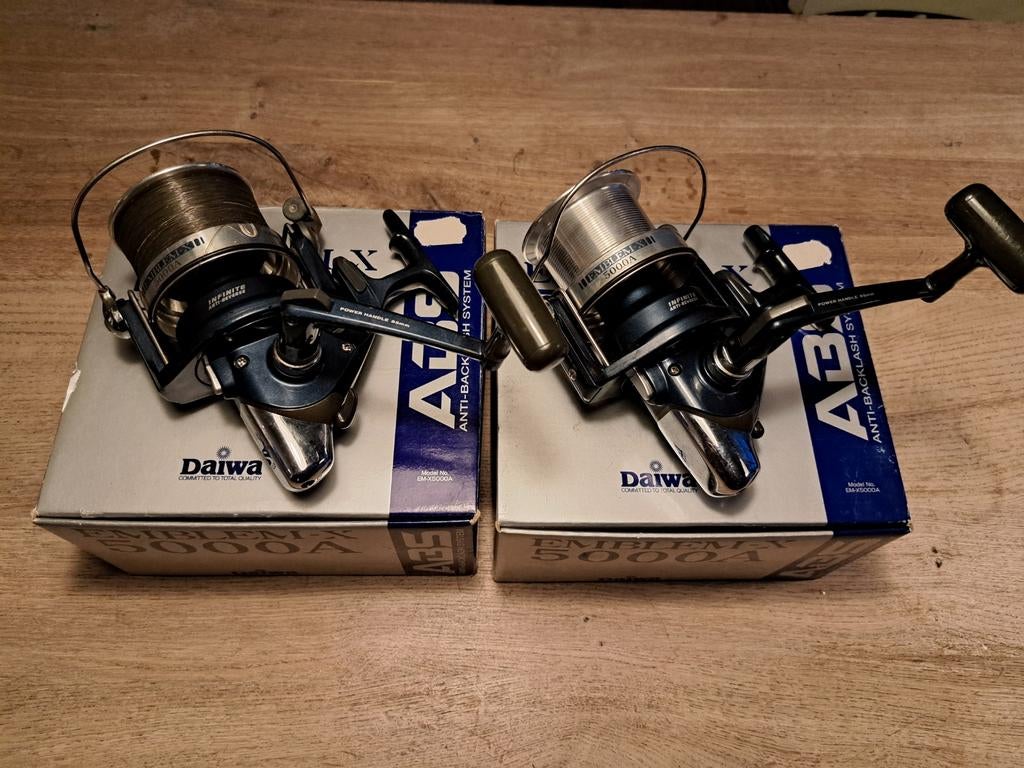 Daiwa emblem-x 5000a, Ophalen of Verzenden, Zo goed als nieuw, Molen