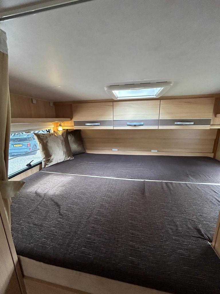 Capron Sunlight A70 Camper - Klaar voor nieuwe avonturen!, Caravans en Kamperen, Campers, Alkoof, Diesel, Particulier, Carado