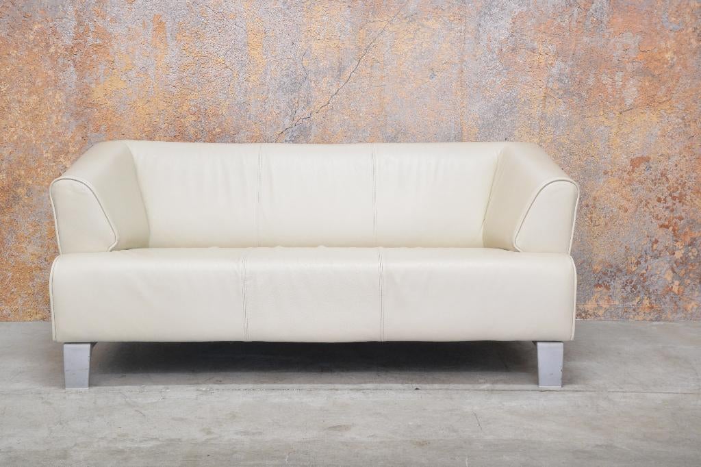 IZG Staat cremekleurige leren Rolf Benz 2300 design bank