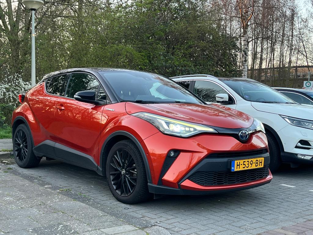Toyota C-HR 2.0 Hybrid 184pk Launch Edition Oranje, 725 kg, Euro 6, SUV of Terreinwagen, 1460 kg