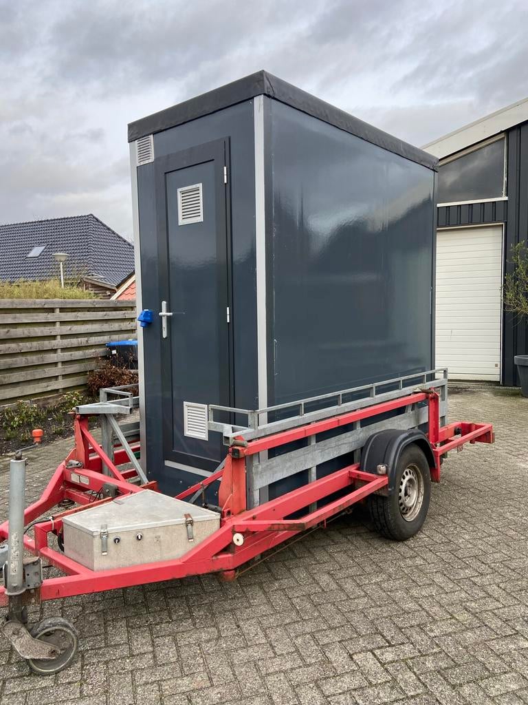 Mobiele douche unit op aanhanger - Direct inzetbaar!, Doe-het-zelf en Verbouw, Sanitair, Ophalen, Gebruikt, Douche