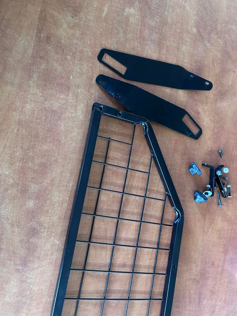 Hondenrek voor Peugot 208 bwj 2018, Ophalen, Gebruikt