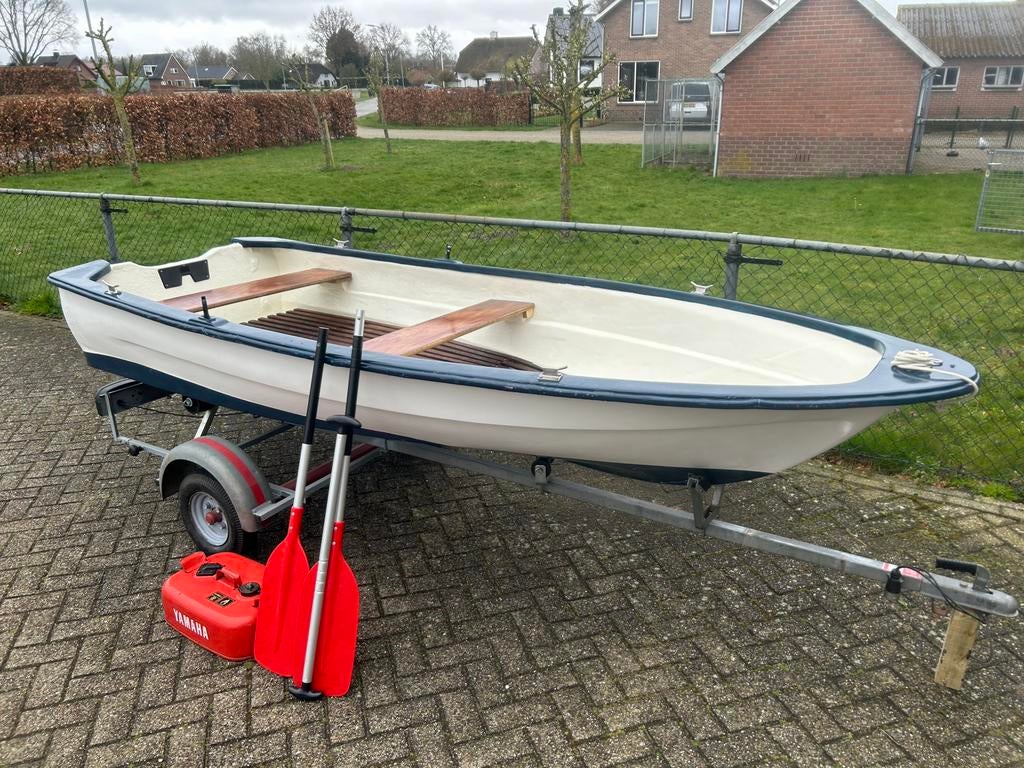 IN NETTE STAAT VIS-TOERBOOT+ATLANTA TRAILER zie omschrijving, Tot 10 pk, Ophalen of Verzenden, Zo goed als nieuw, 3 tot 6 meter