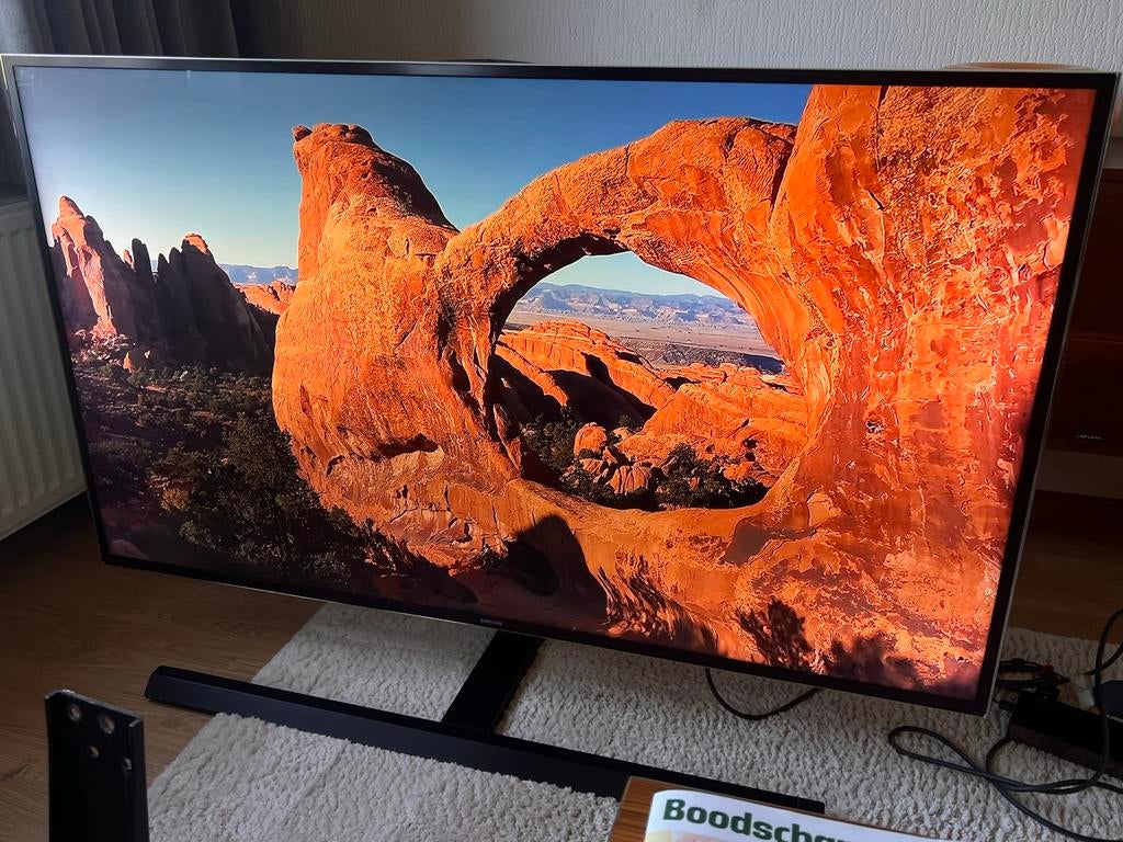 Samsung Smart TV 4K UHD 55 inch, LED, Ophalen of Verzenden, Zo goed als nieuw, 100 Hz